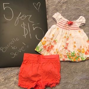 Adorable 2-piece outfit